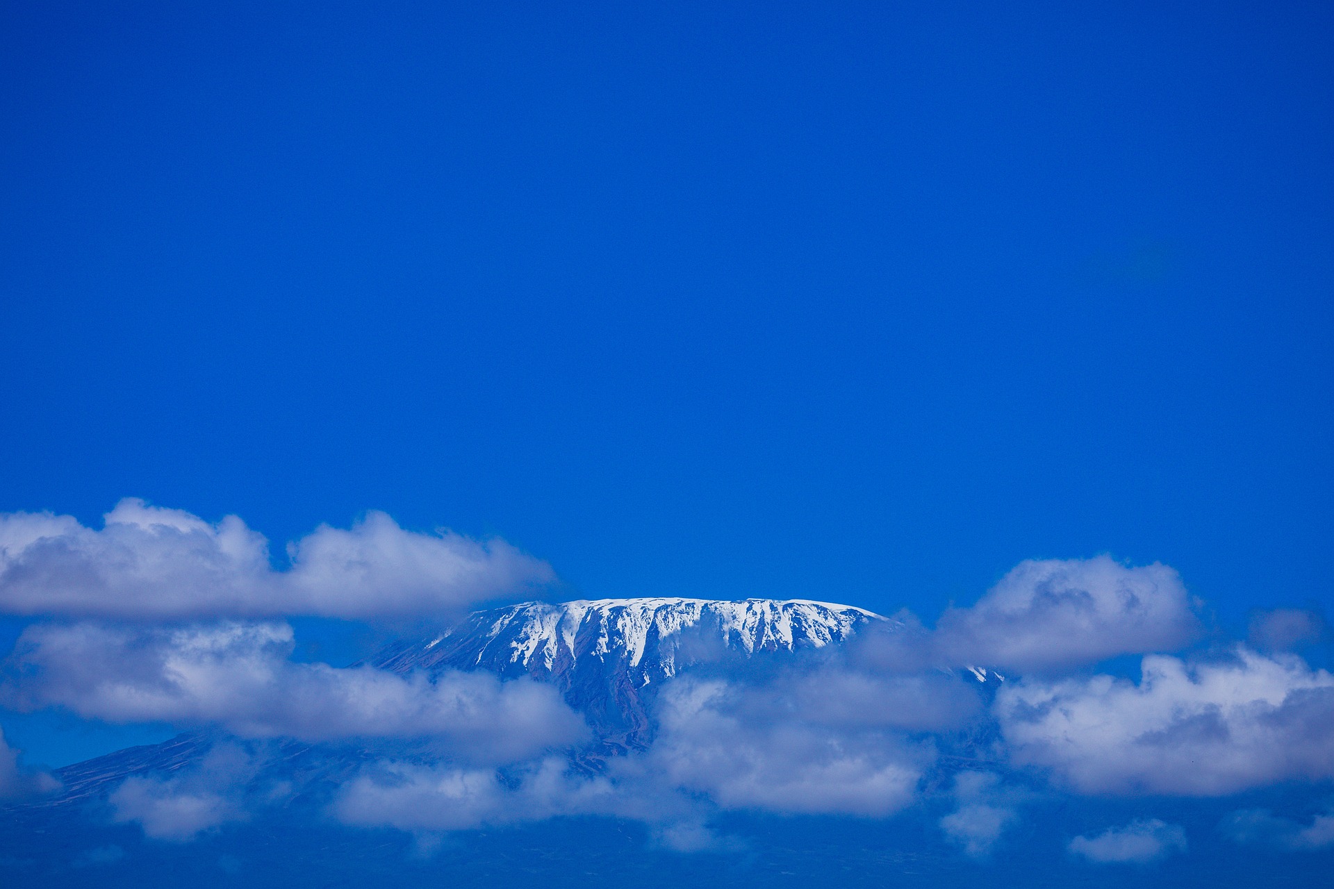 mount-kilimanjaro-g1c2948794_1920